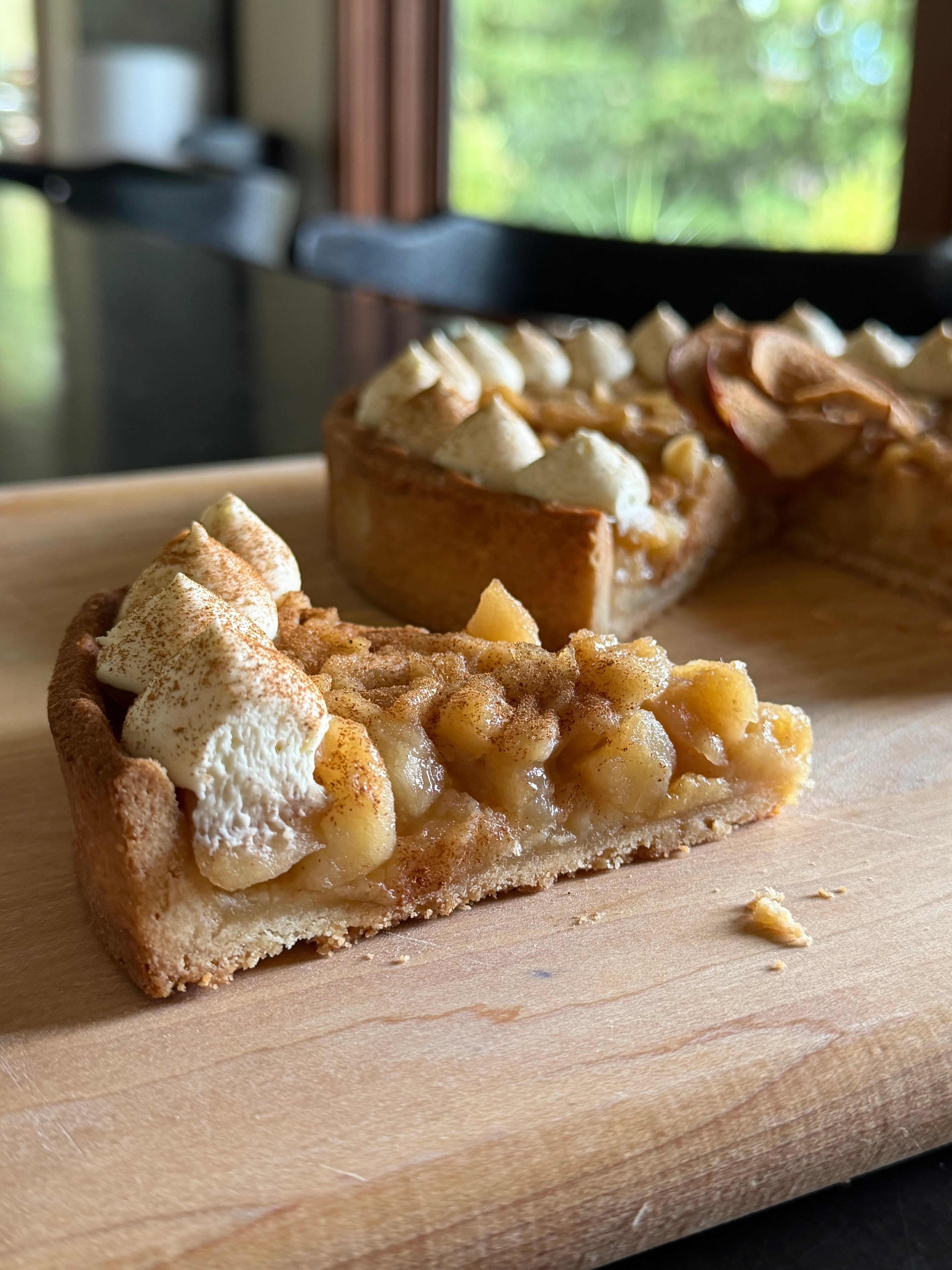 Tarte aux Pommes - Apple Pie