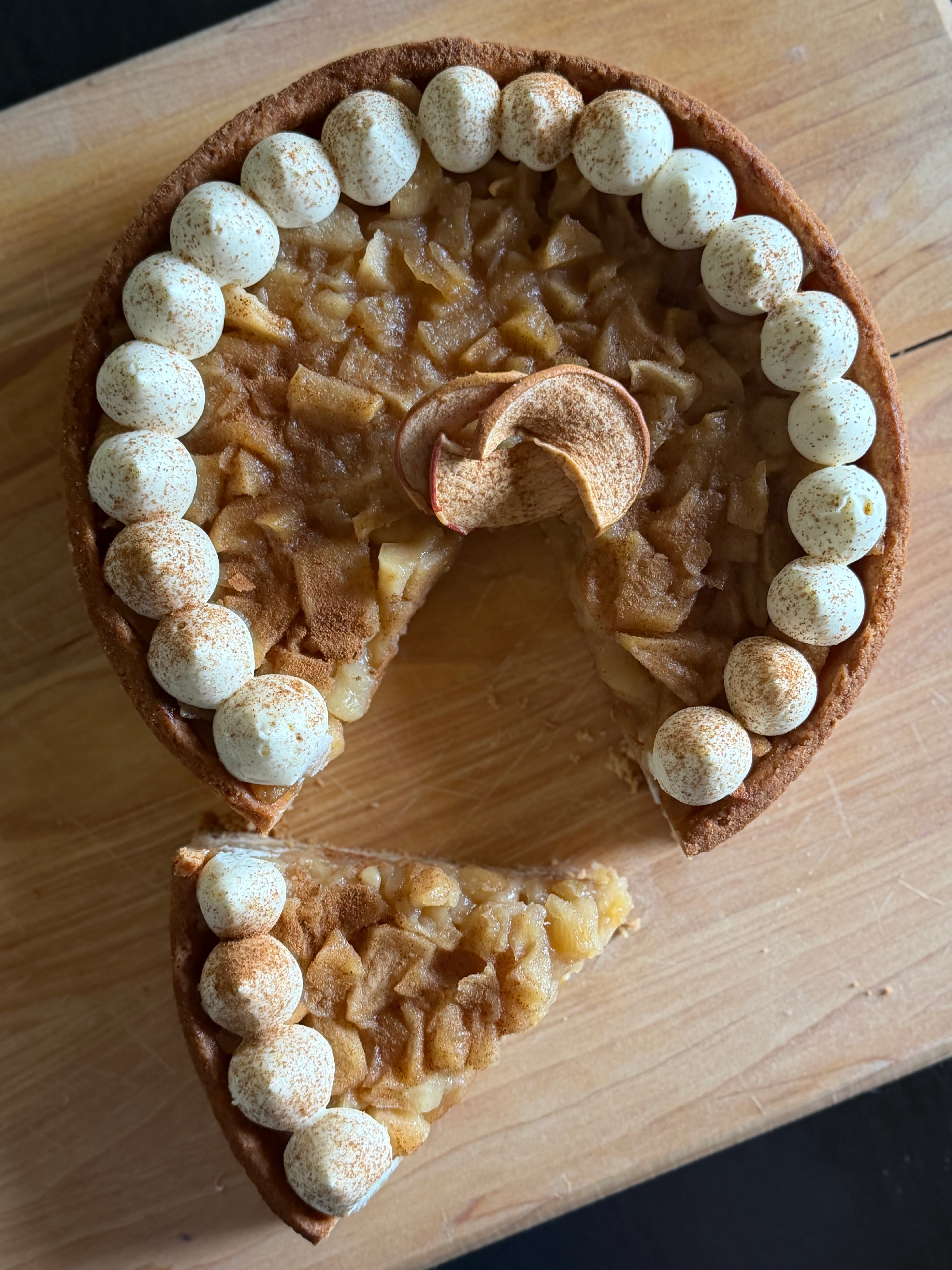 Tarte aux Pommes - Apple Pie