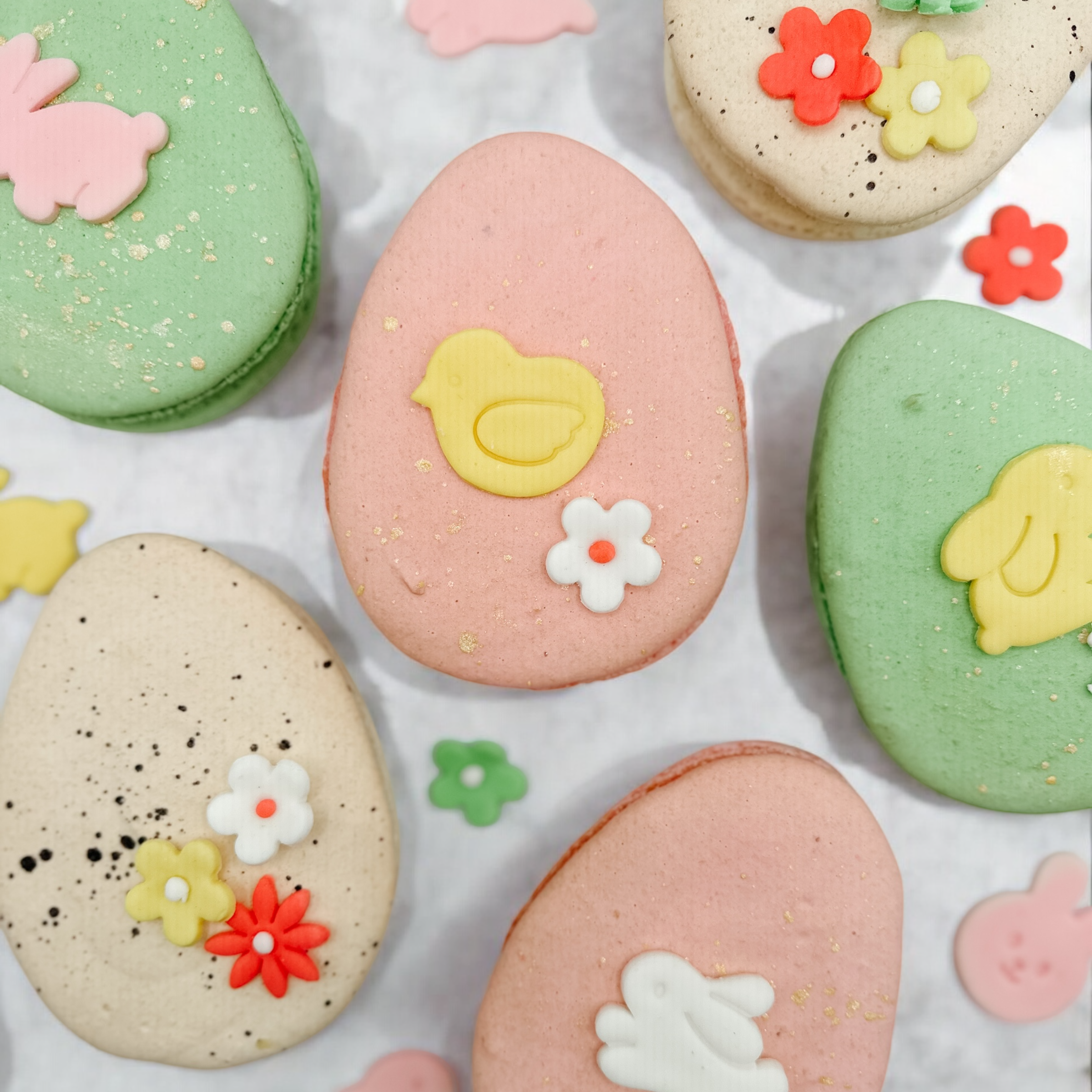 XL Easter Egg Macaron