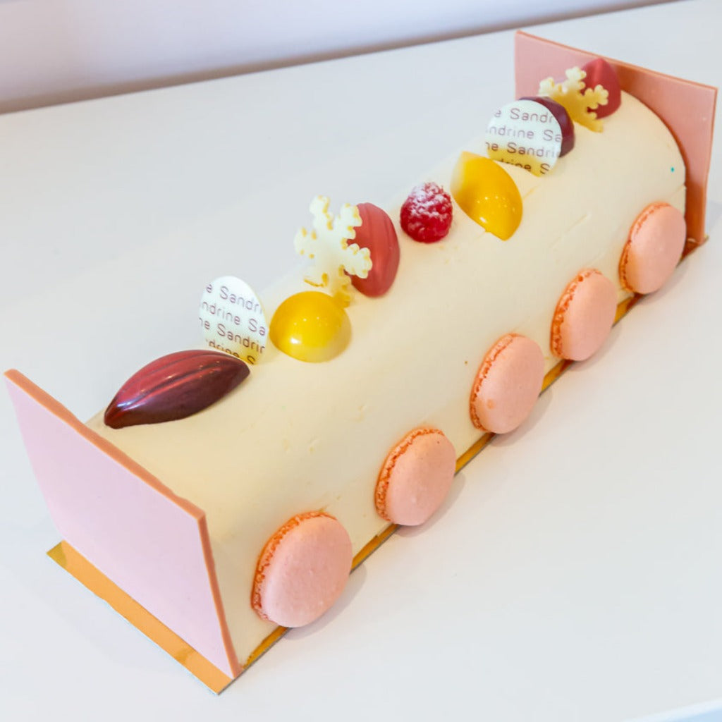 Yule log / Bûche de Noel  - Lemon & Raspberry